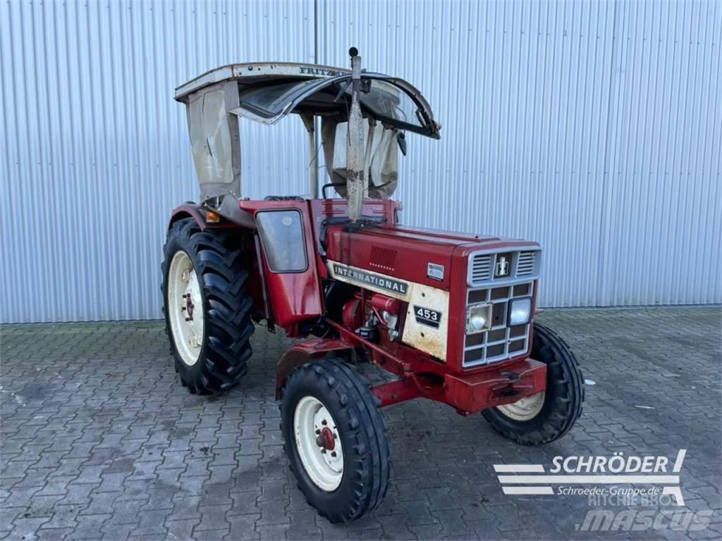 Case IH 453 Tractors