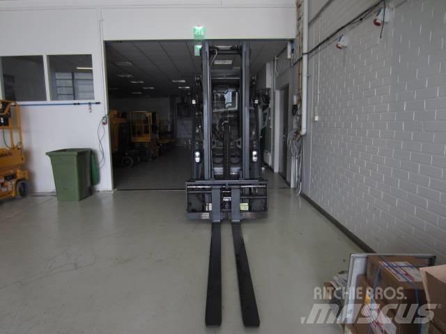 Linde E30H Electric forklift trucks