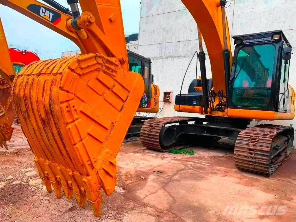 Carter 323 D2L Crawler excavators