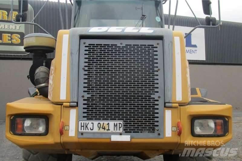Bell B30D 22000L Other trucks