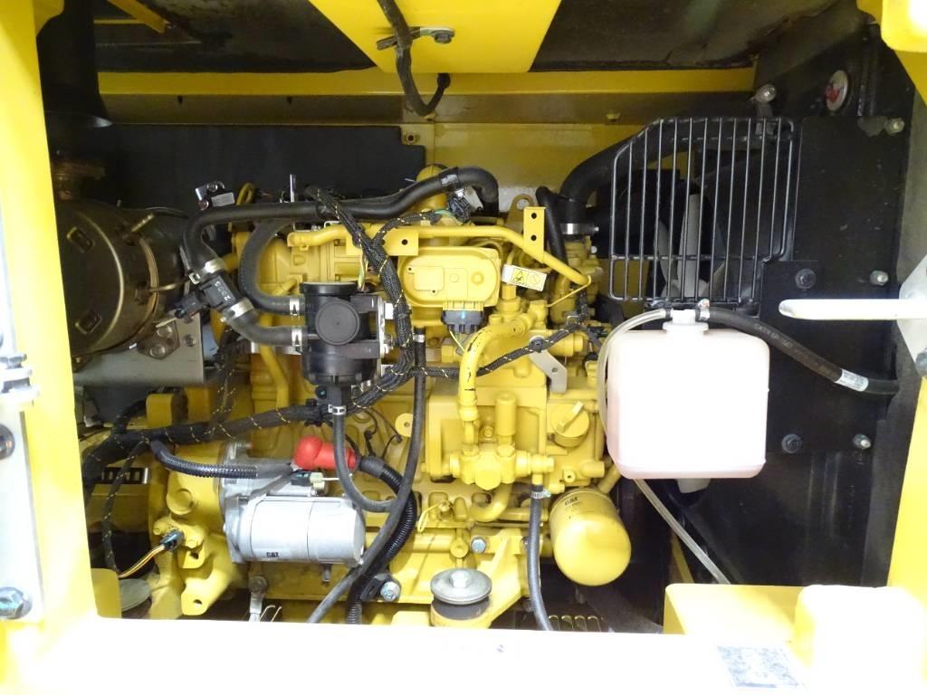 CAT 307.5 Mini excavators  7t - 12t
