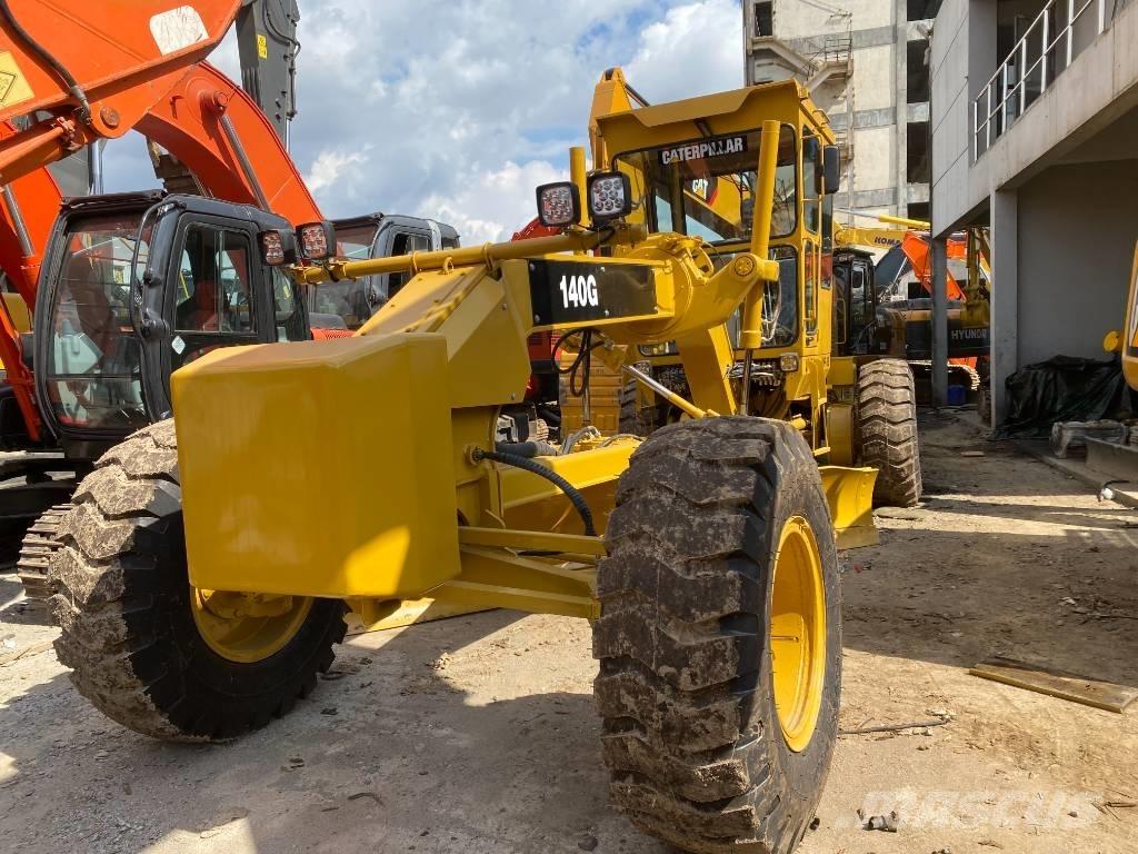 CAT 140 G Graders