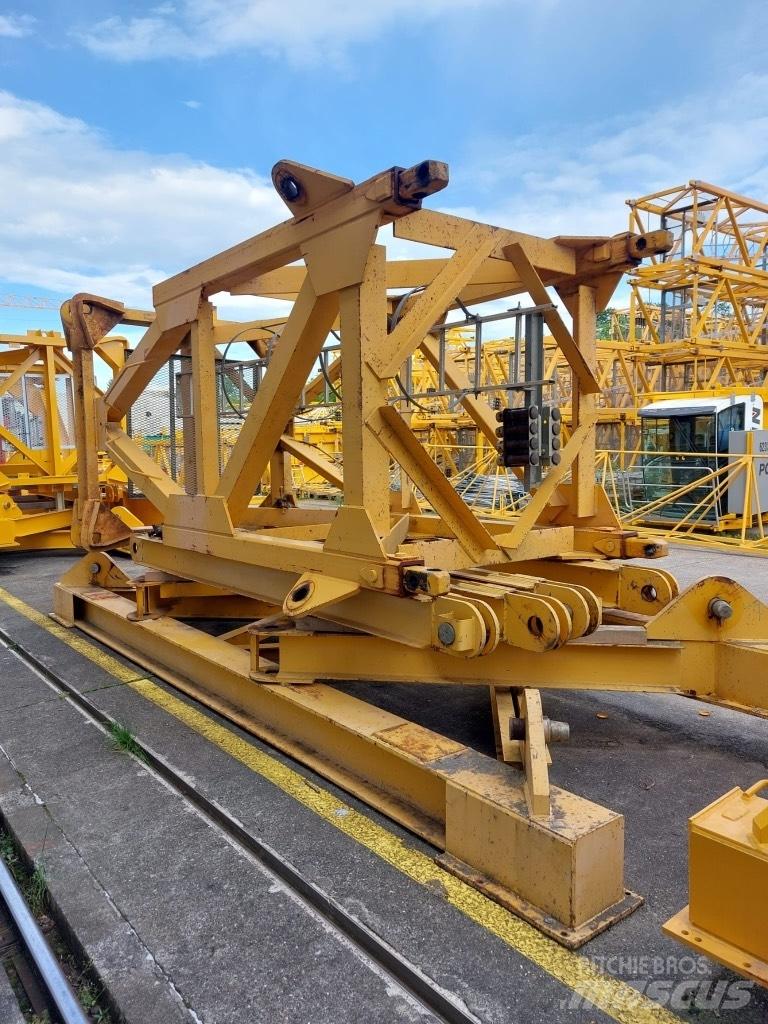 Potain MDT 389 L16 Tower cranes