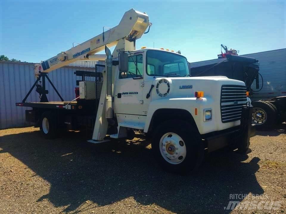 National 500C Truck mounted cranes