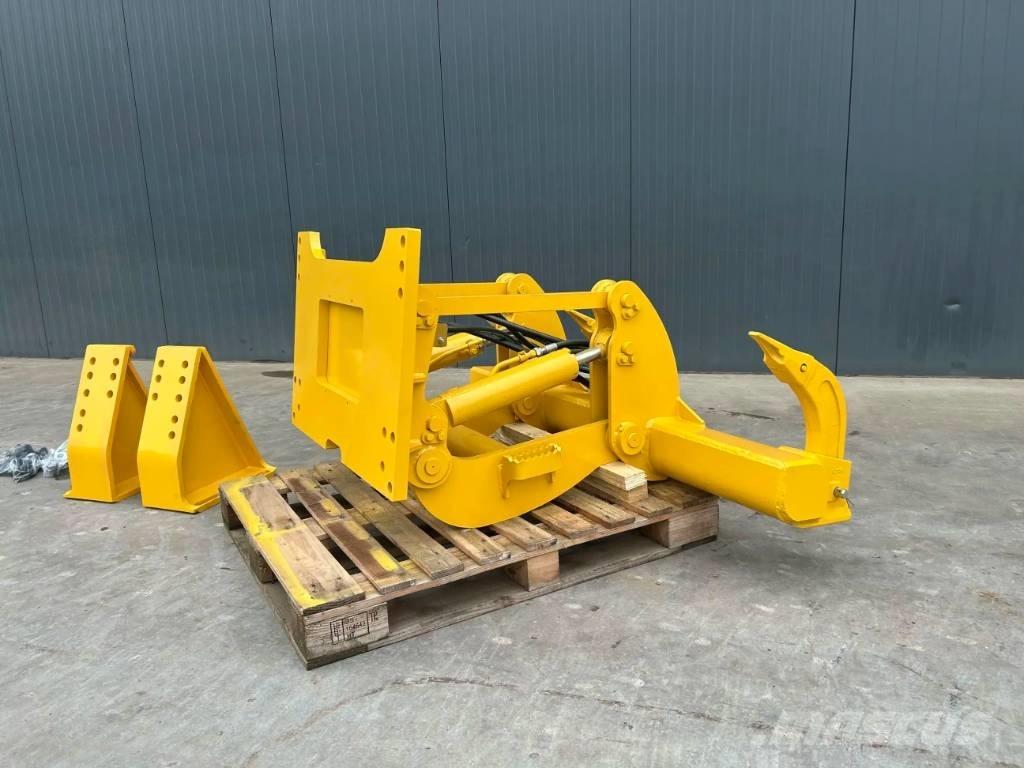 Komatsu D38E Scarifiers