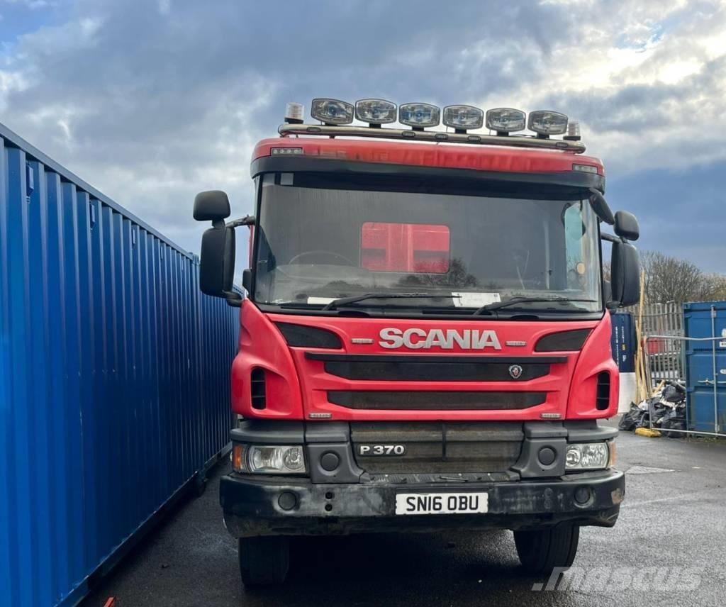 Scania P 370 Tipper trucks