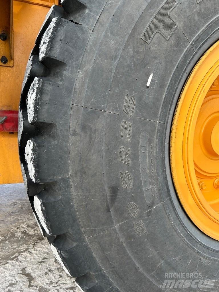 Hyundai HL 940 Wheel loaders