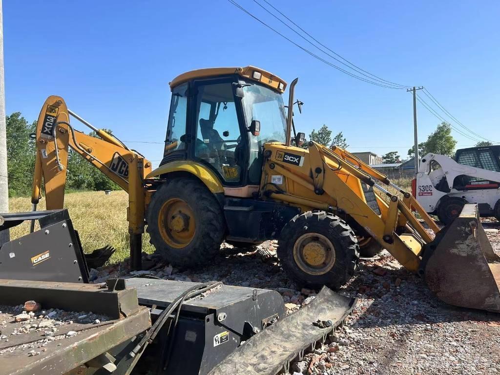 JCB 3 CX Backhoe