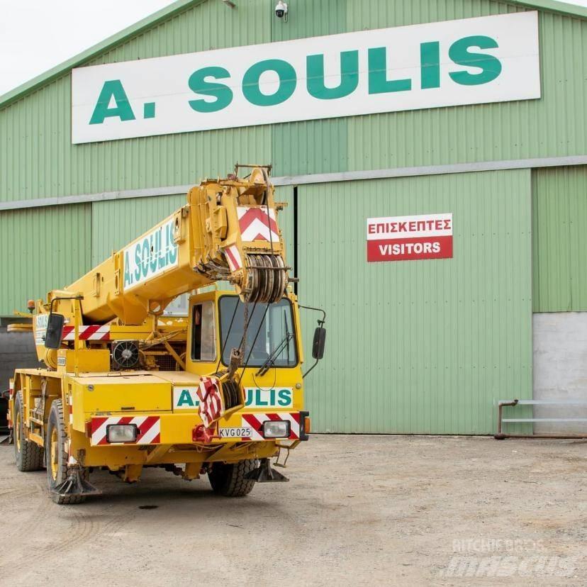 Liebherr LTM 1035 All terrain cranes