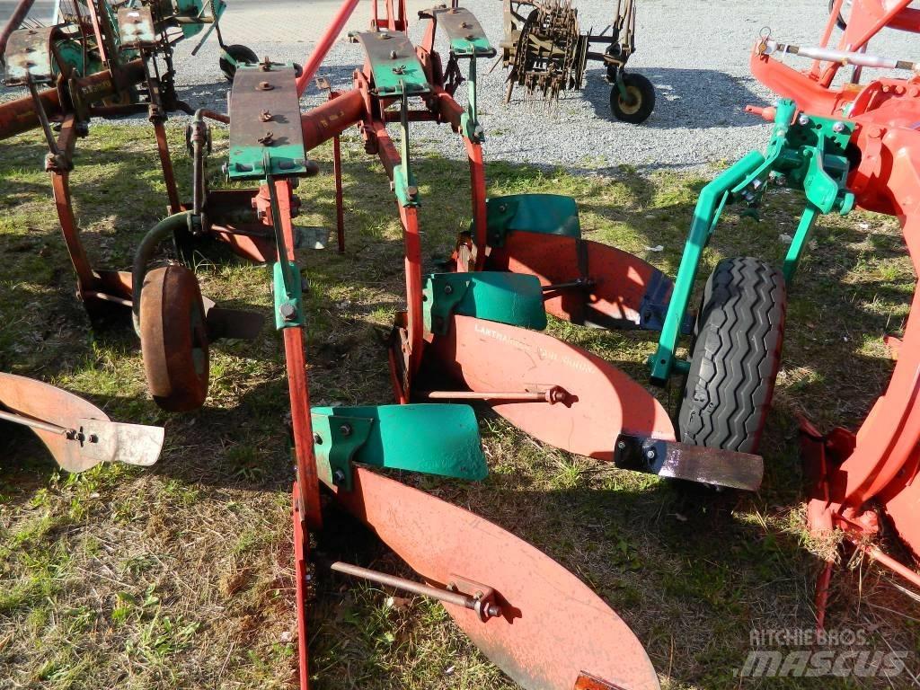 Kverneland 3 Ploughs
