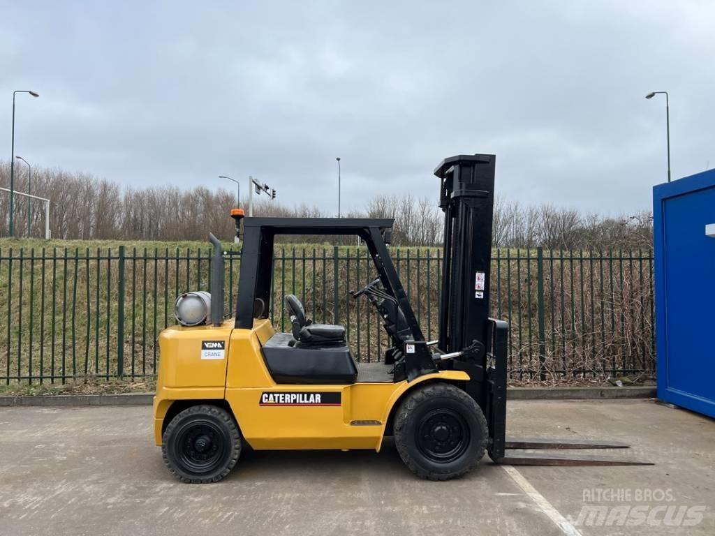 CAT GP 40 K L LPG trucks