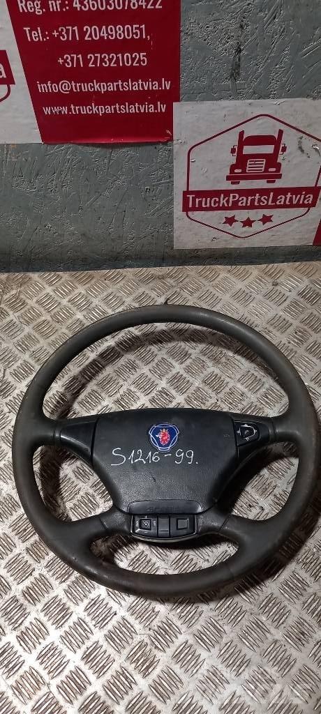 Scania R 440    1495393 Cabins and interior