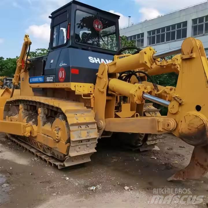 Shantui SD32 Crawler dozers