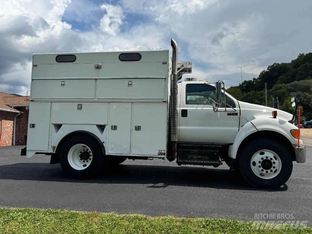 Ford F 650 Pick up/Dropside
