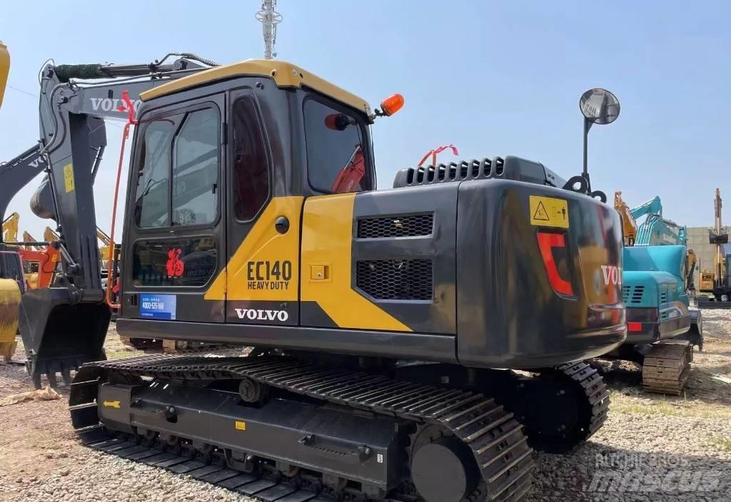 Volvo 140 Crawler excavators