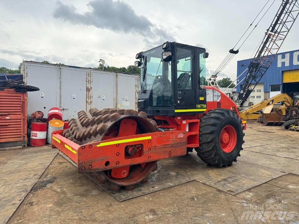 CAT CP 533 E Single drum rollers