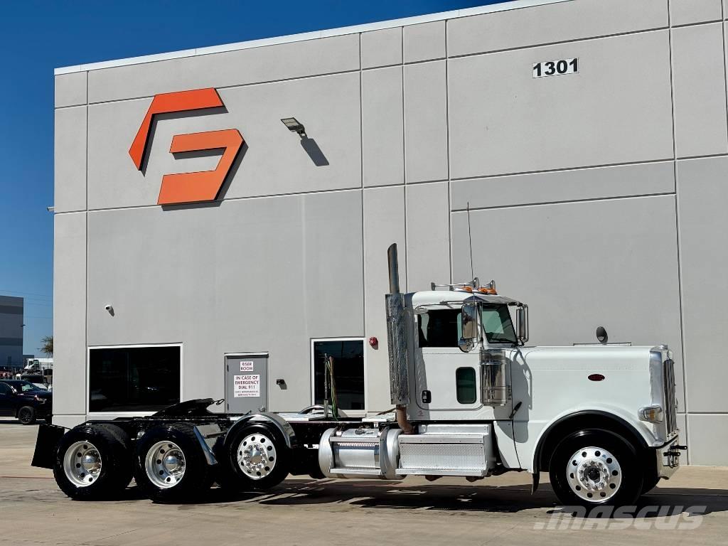 Peterbilt 389 Prime Movers