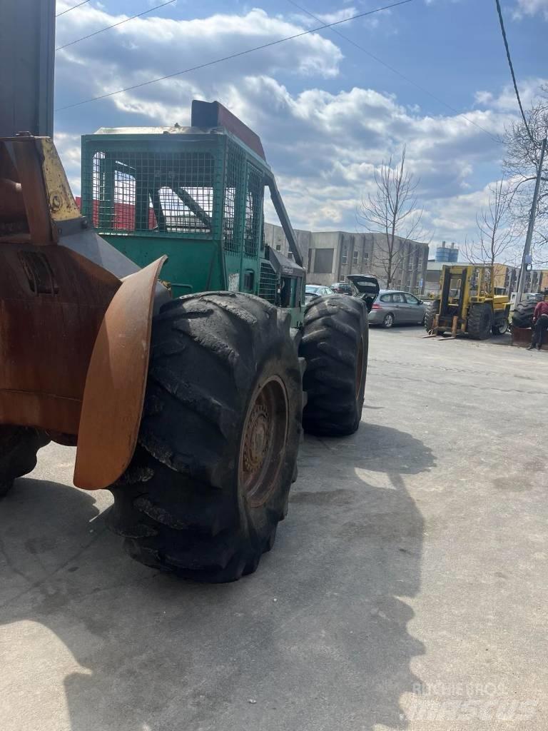 Timberjack 240 B Prime Movers