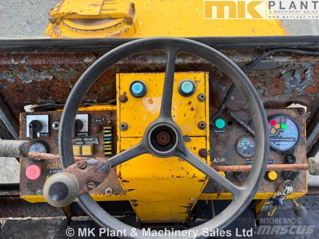 Vibromax W752 Twin drum rollers