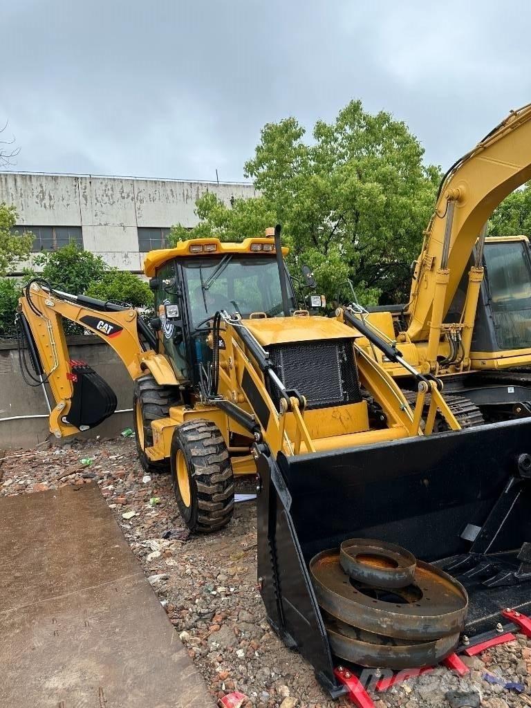 CAT 420 F Backhoe