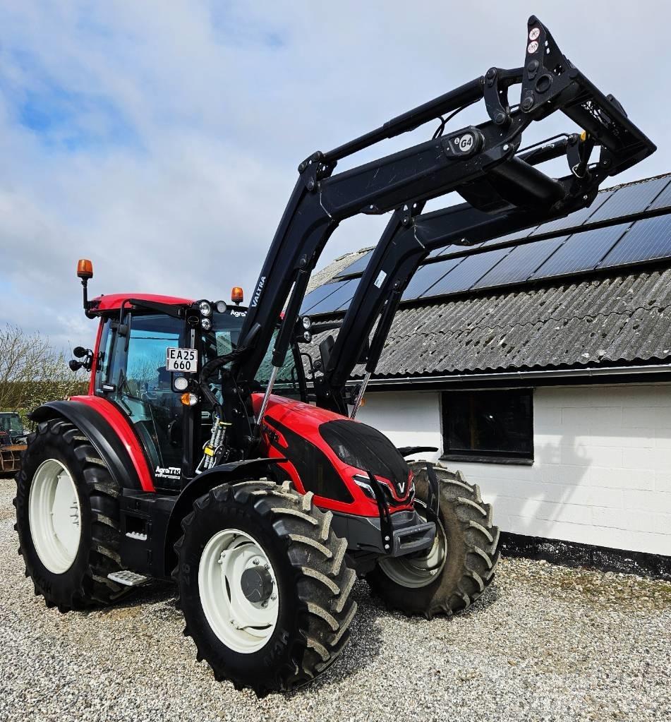 Valtra G 135 Active Tractors