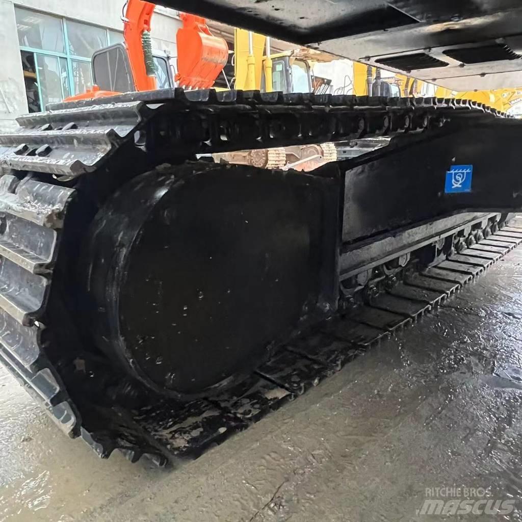 Hitachi ZX 120 Crawler excavators