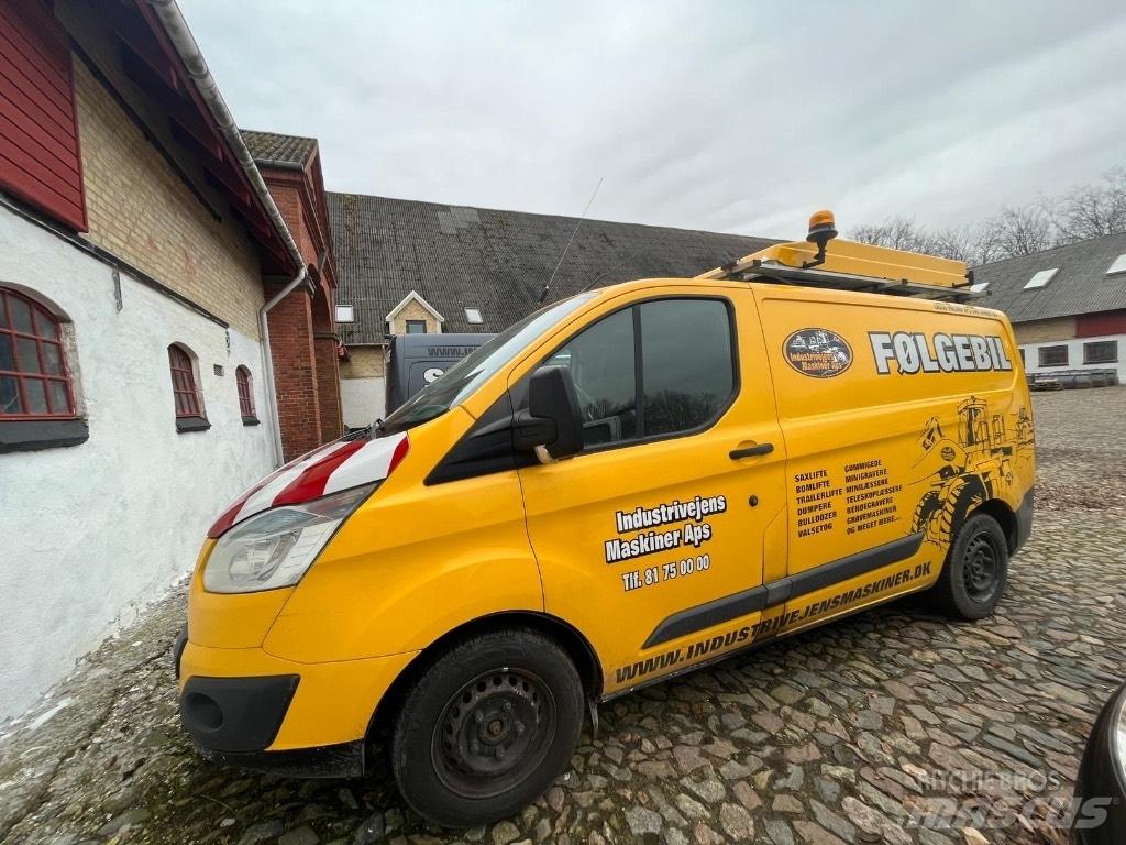 Ford Transit Custom Cars