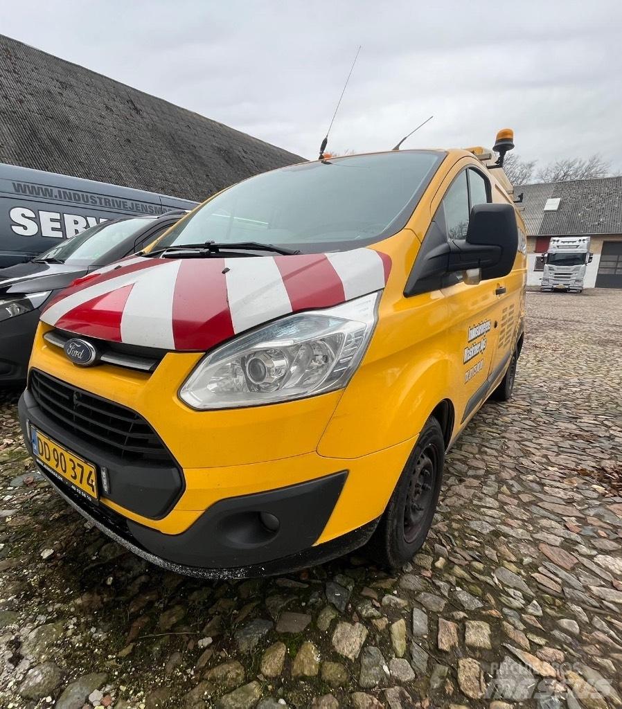Ford Transit Custom Cars