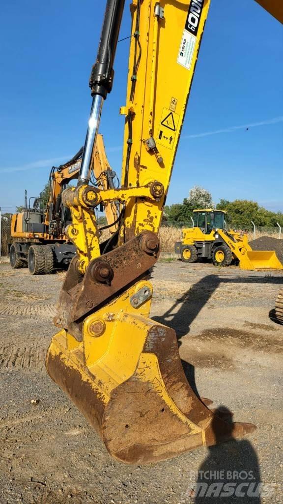 JCB JS 220 LC Crawler excavators