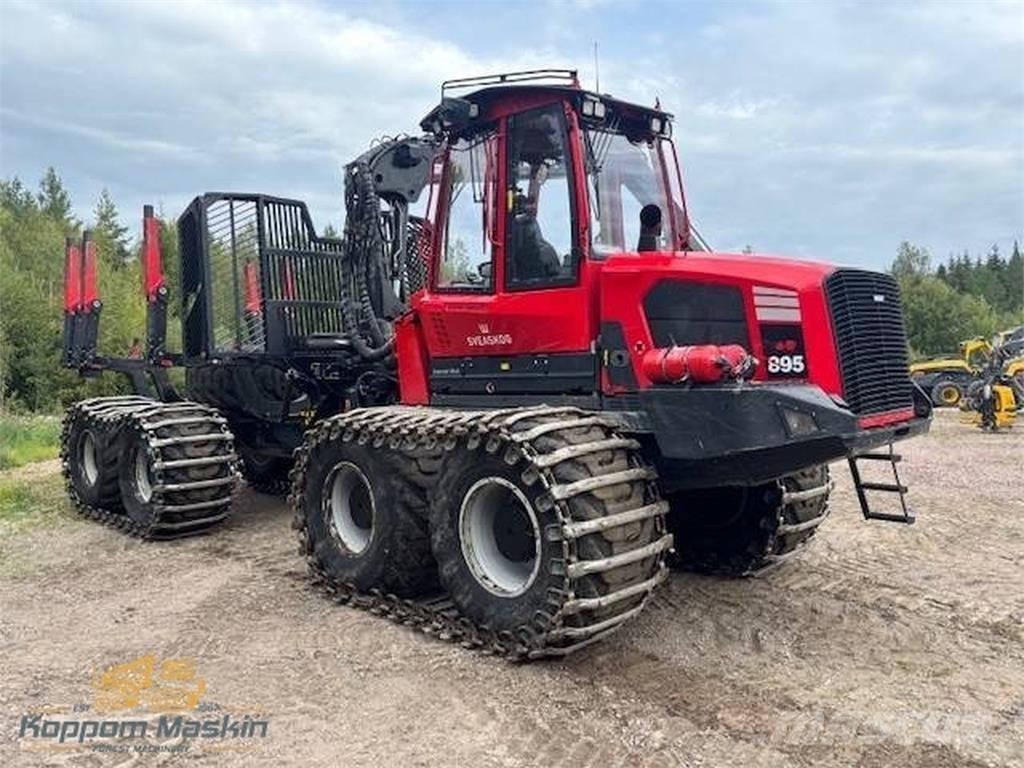 Komatsu 895 Forwarders