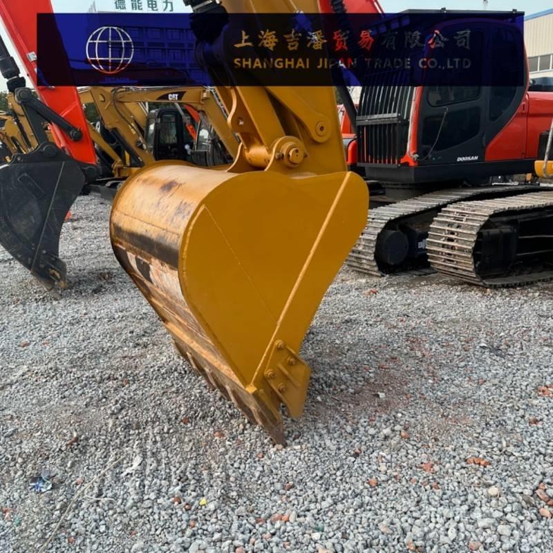 CAT 323 D Crawler excavators