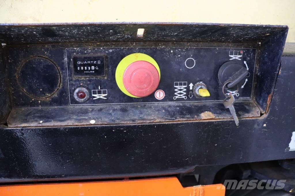 JLG 1932R Scissor lifts