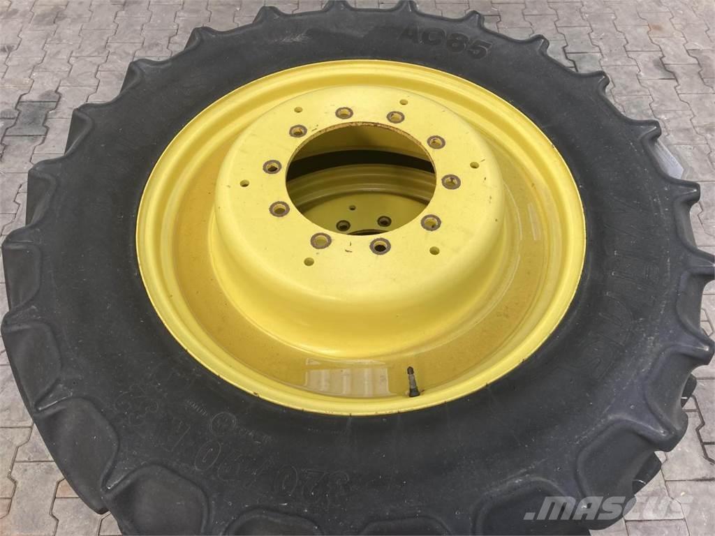 Mitas 320/90R32 Tyres, wheels and rims
