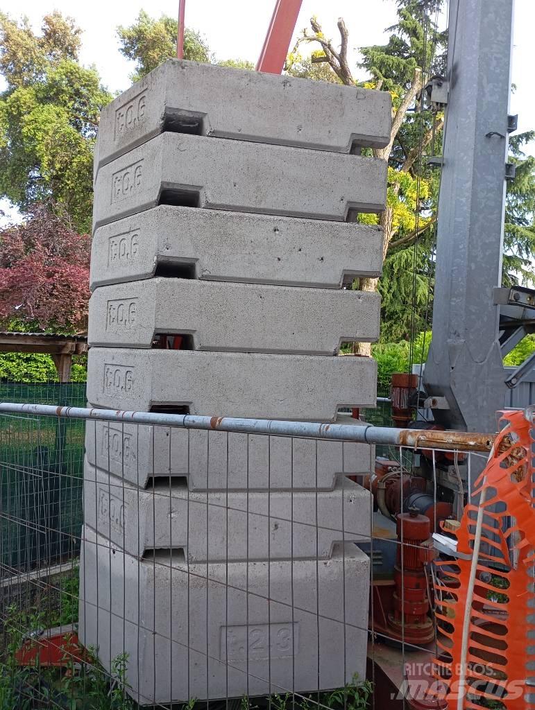 Dalbe HS 232 Self-erecting cranes