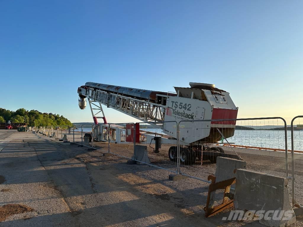 Telestack TS542 Conveyors