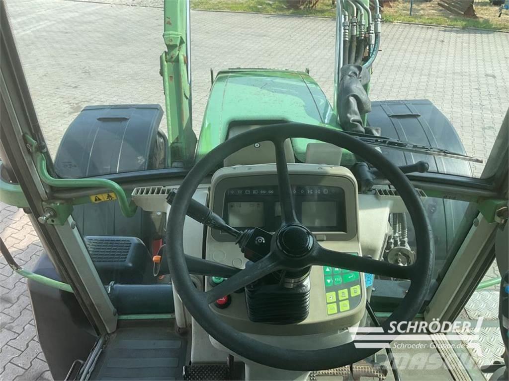 Fendt 712 VARIO Tractors