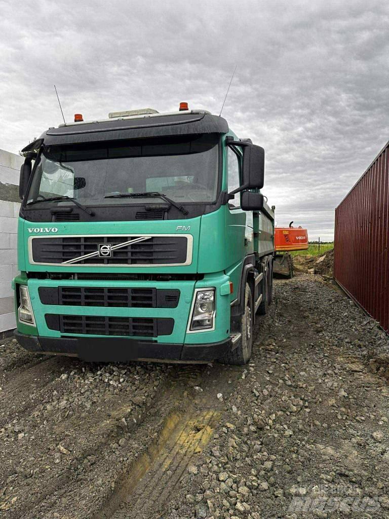 Volvo FM 12 420 Tipper trucks