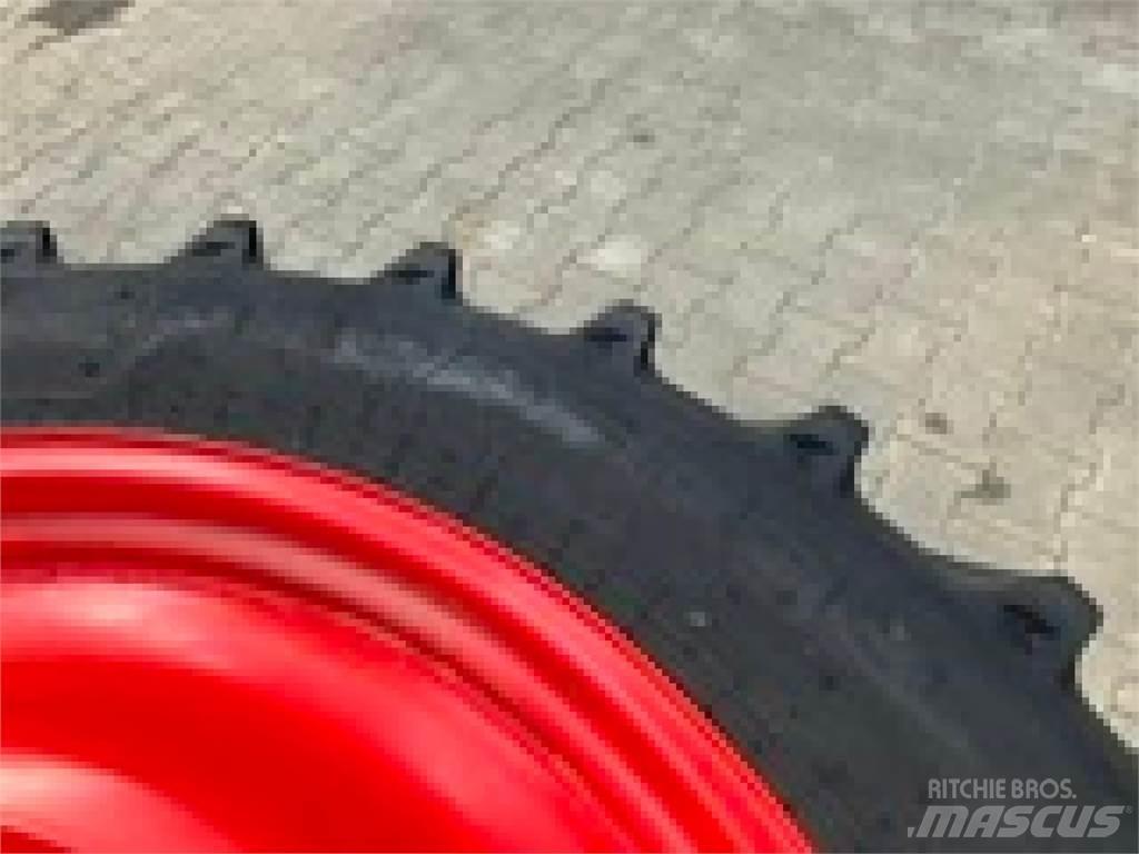Alliance 320/85R38 Tyres, wheels and rims