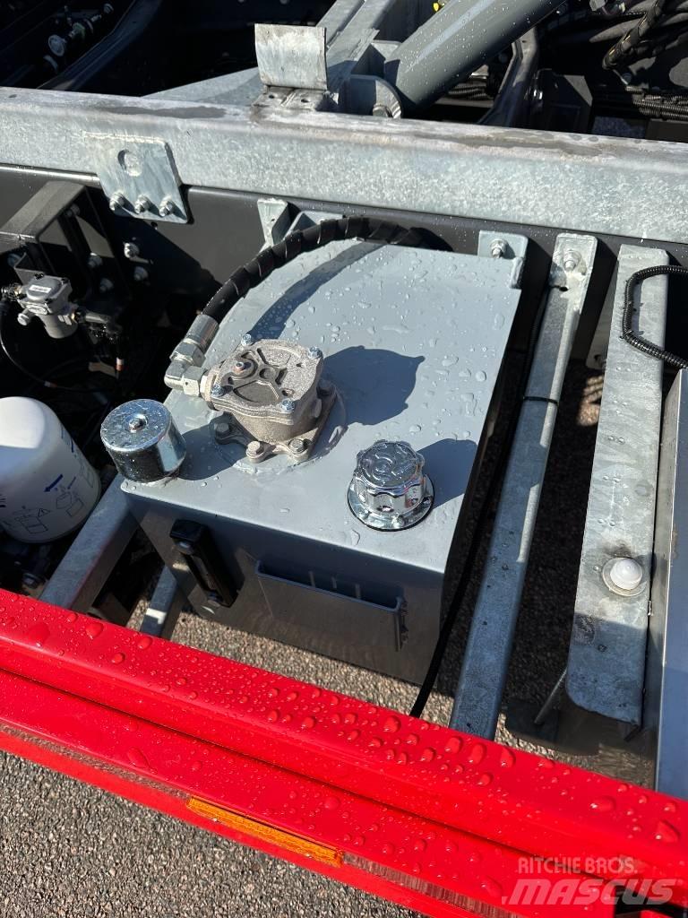 Volvo FL 12 Towtruck Recovery vehicles