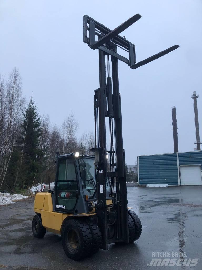 CAT DP 50 K Diesel trucks