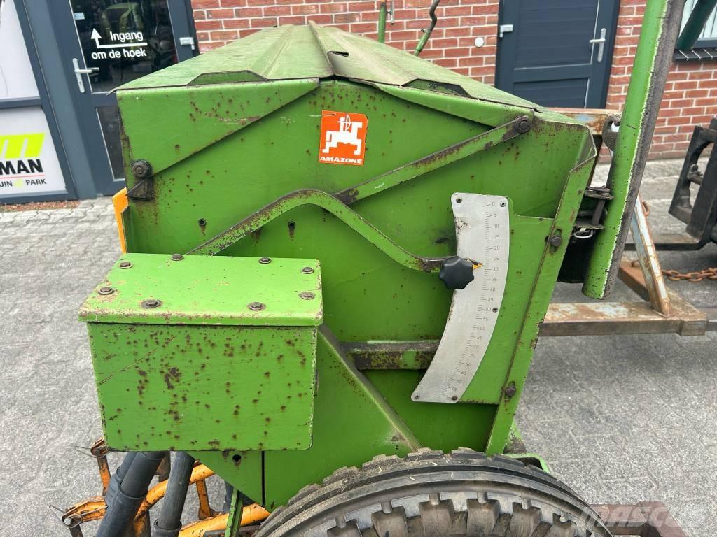 Amazone D7 Type 33 Drills