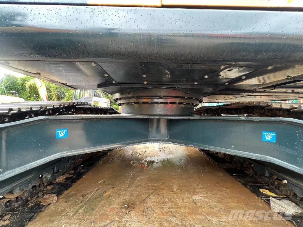 Hyundai 220 LC-9S Crawler excavators