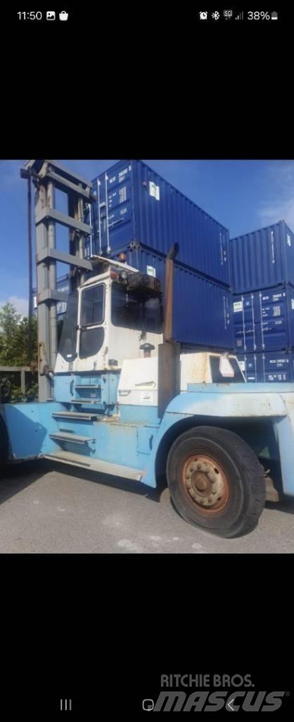 SMV 16 ton Diesel trucks