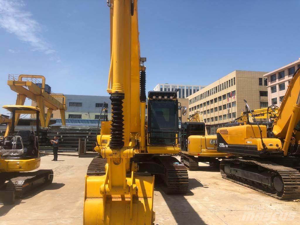 Komatsu PC 200 Crawler excavators