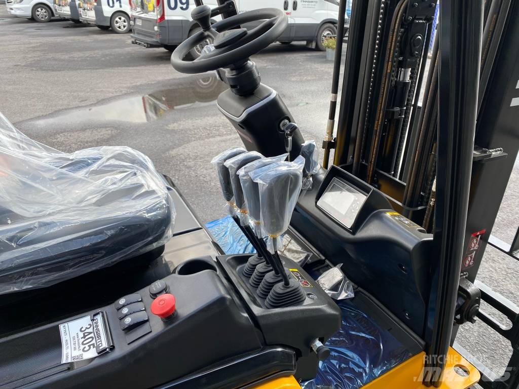 Hyundai 20BT-9U Electric forklift trucks
