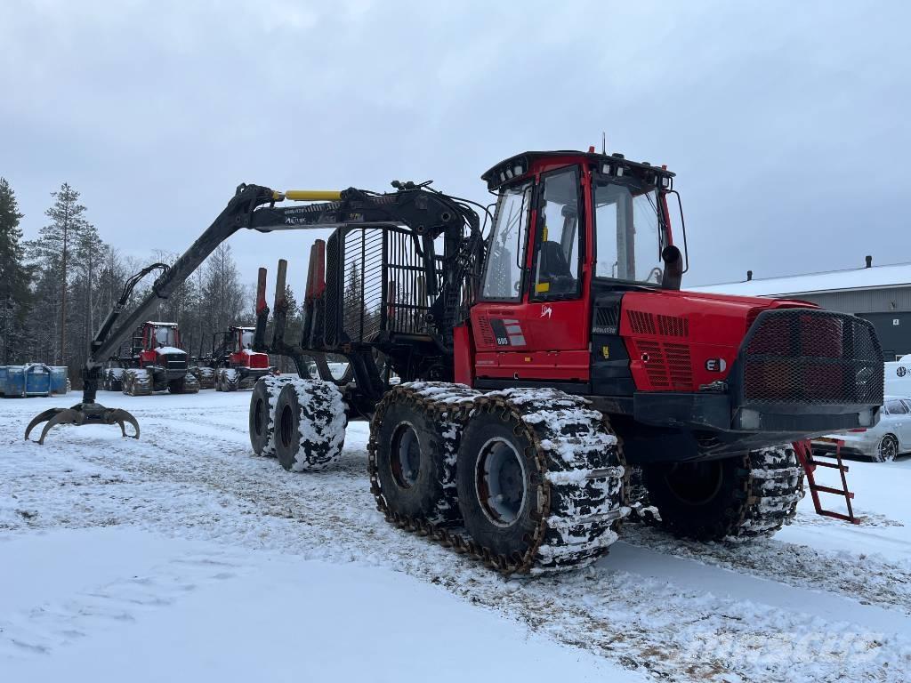 Komatsu 895 Forwarders