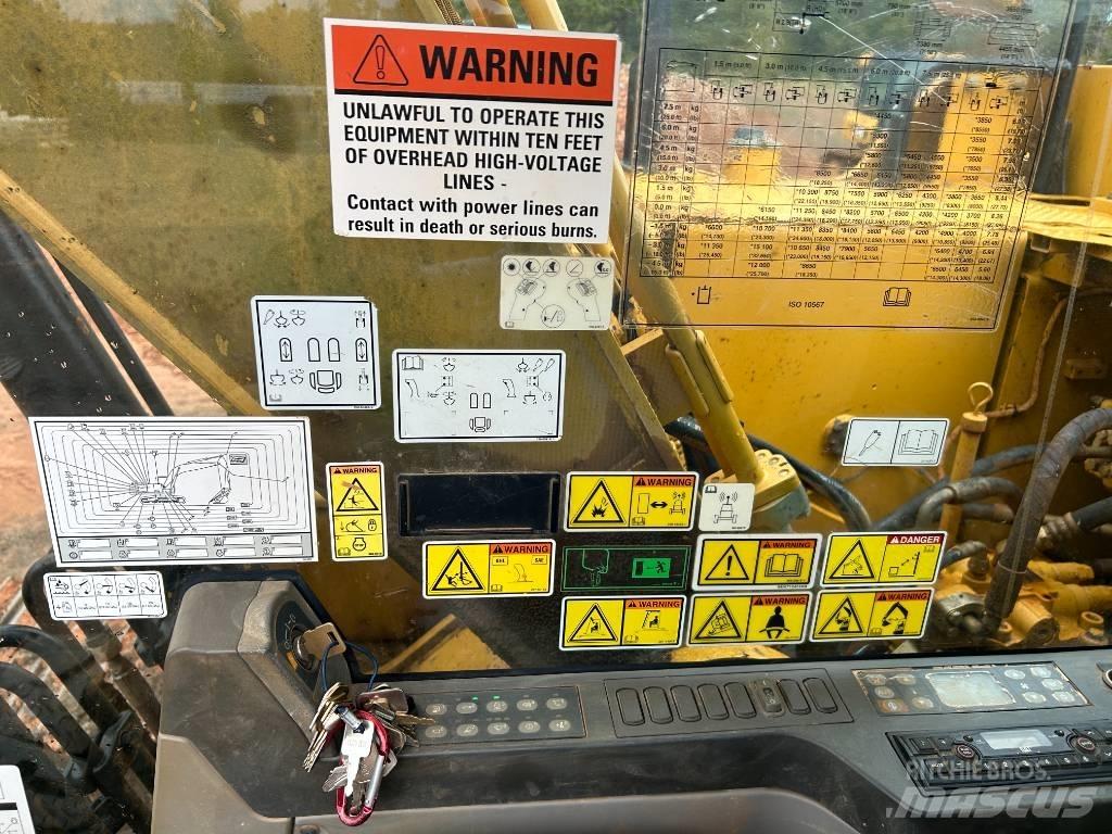 CAT 323FL Crawler excavators