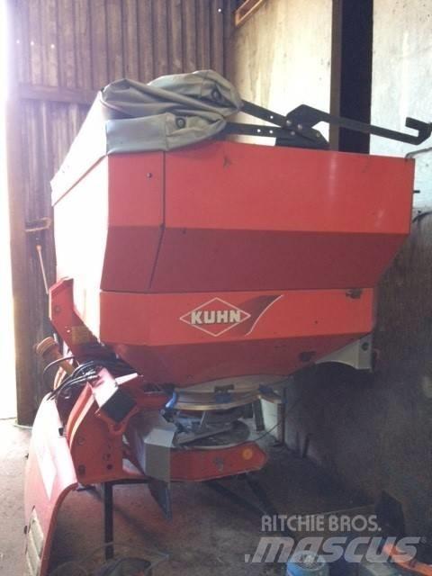 Kuhn Axis 30.1D Mineral spreaders