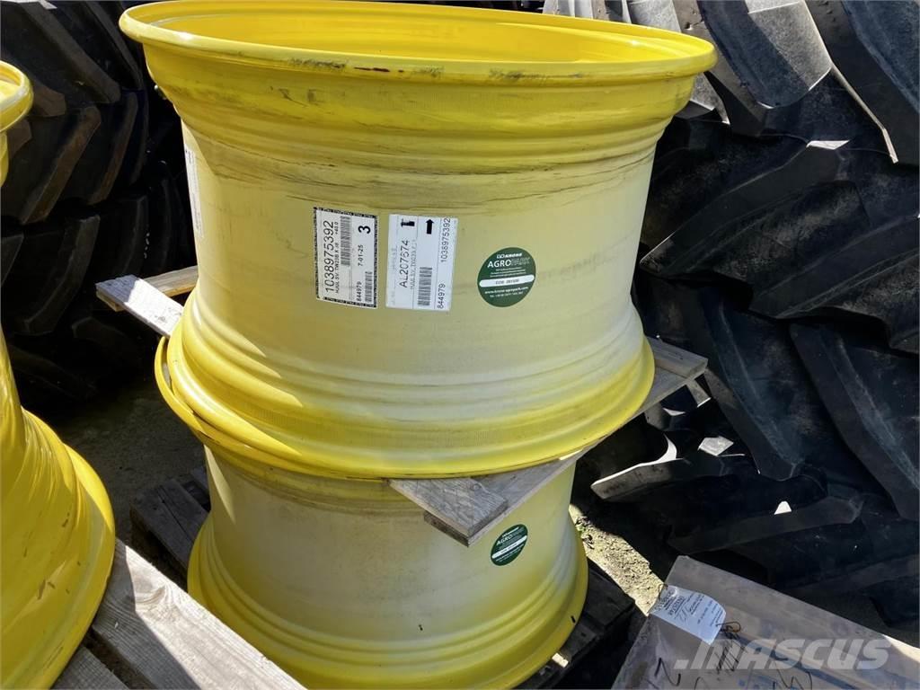 John Deere 23x38 Tyres, wheels and rims