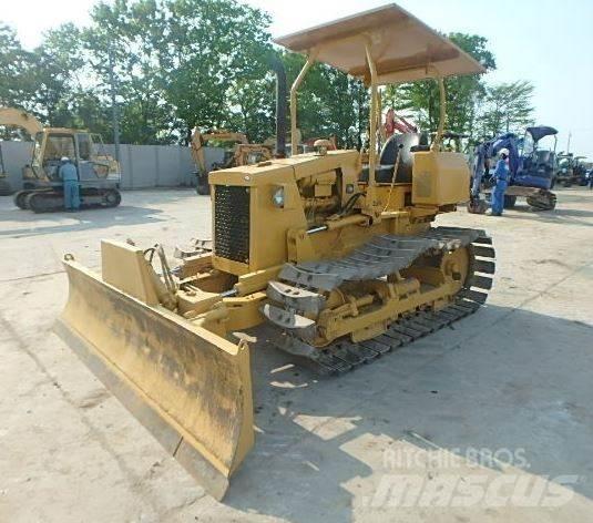 Mitsubishi BD2F Crawler dozers